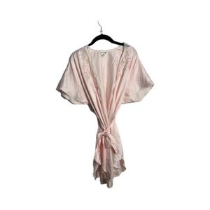 Soft Blush Lace-Accented Robe